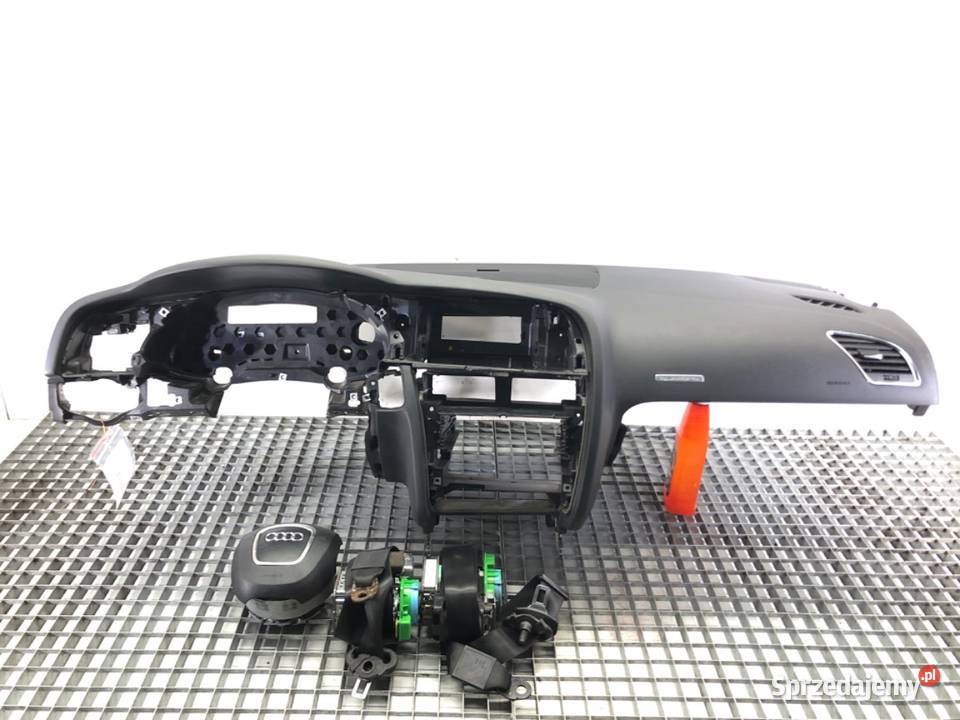 KOKPIT AUDI A5 8T 8E0880201DH SportowyCoupe 0717 osobowe