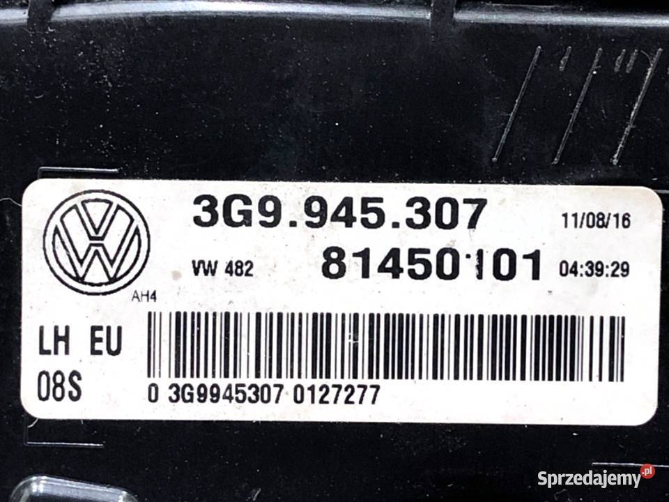 LAMPA TYŁ LEWA WEWNĘTRZNA VW PASSAT B8 3G9945307 Lampy tylne