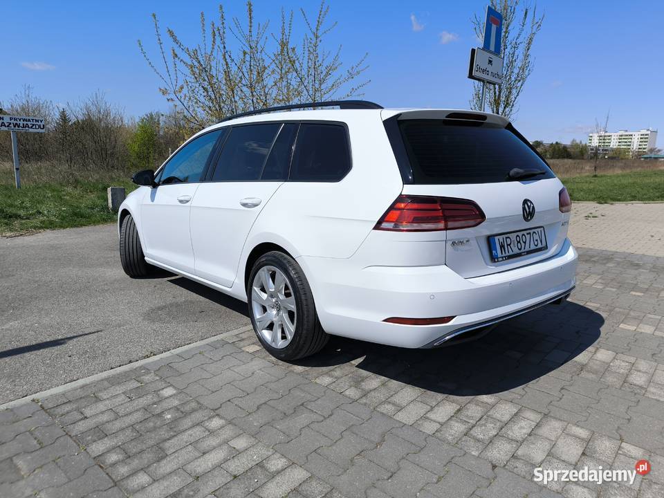 Volkswagen Golf VII 75 2017 20 TDI 150 Full LED Radom