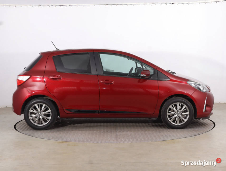 Toyota Yaris 15 Dual VVTi 82KM Piaseczno sprzedam