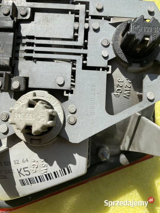 MercedesBenz W210 Lampa tylna prawa Oświetlenie Łagiewniki