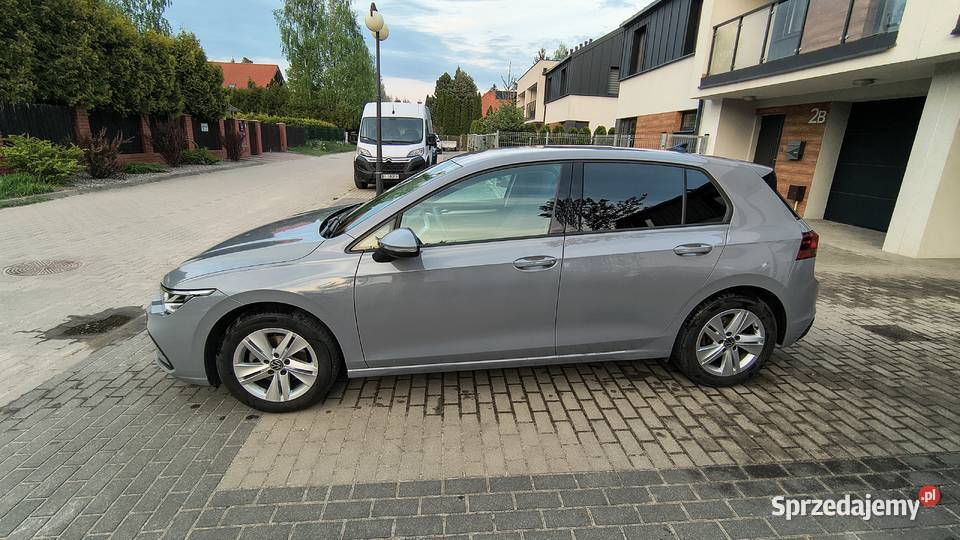 VOLKSWAGEN GOLF 10 eTSI Automat FVAT 23 niski Białystok
