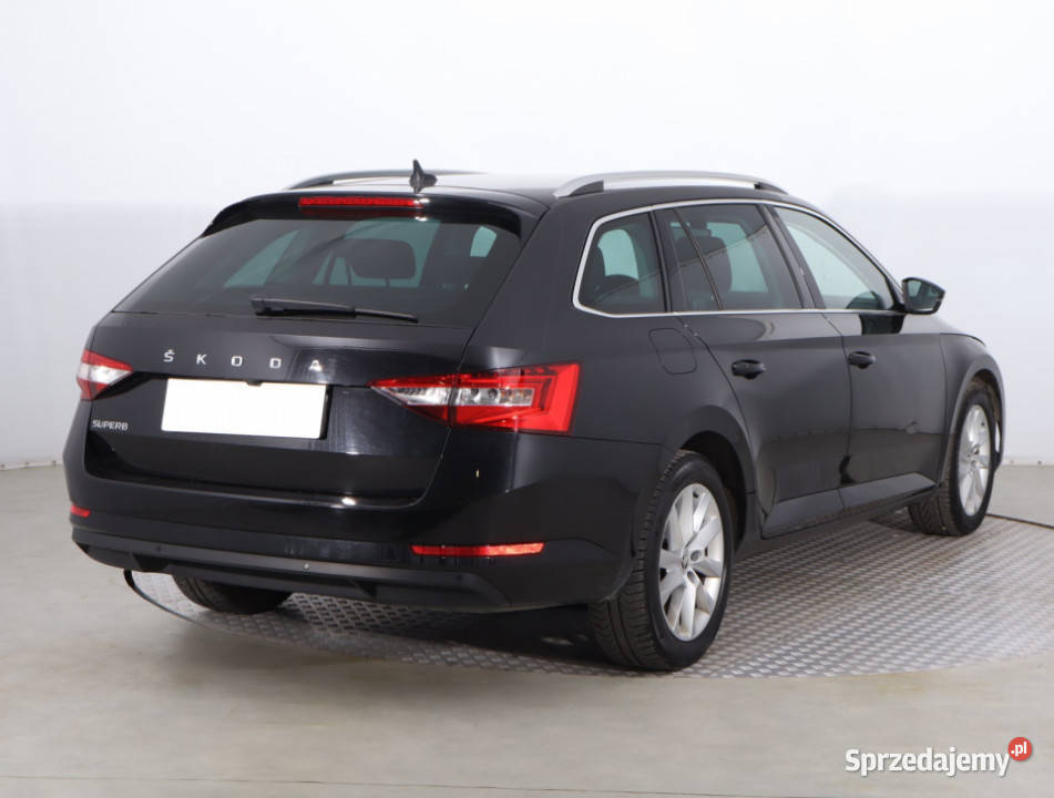 Skoda Superb 15 TSI