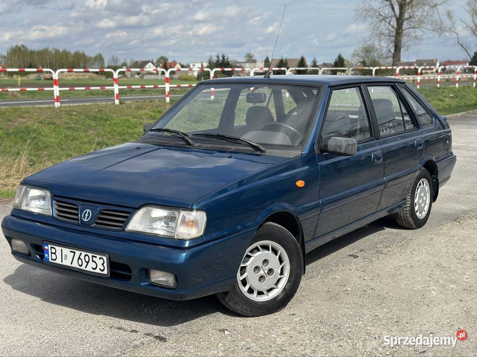 Polonez Caro Plus 16 benz Lpg STAG Wspomaganie radio