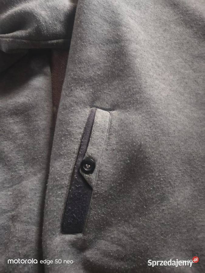 Bluza szara ciepla Pozostałe Ciche sprzedam