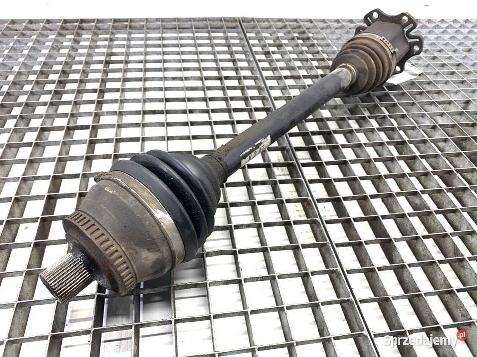 PÓŁOŚ PRAWY PRZÓD AUDI A4 B7 20 140 0408 PRZEGUB