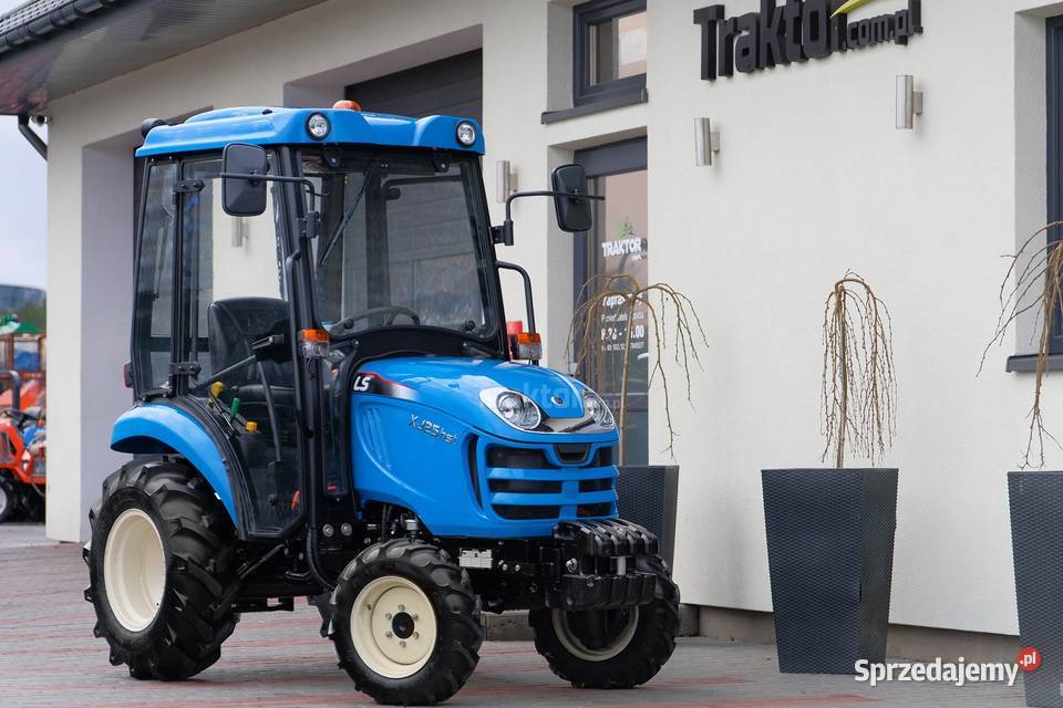 LS Tractor XJ25 HST 4x4 244 CAB Tajęcina