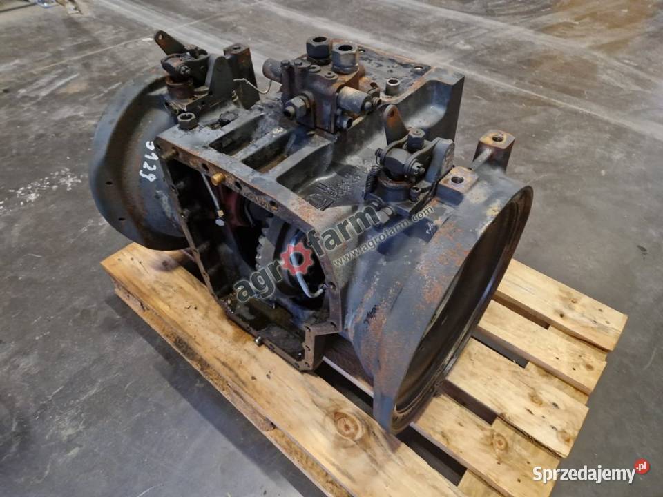 Tylny most Agrotron 61504 2093417029 Byków