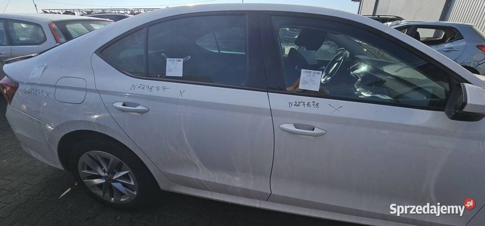 DRZWI PRAWE TYŁ SKODA OCTAVIA IV LF9E ORYGINAŁ Lipno
