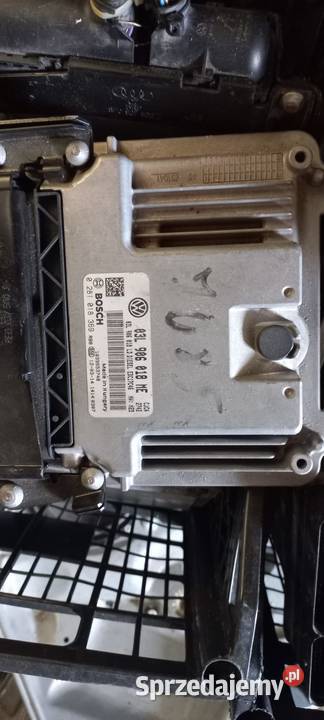 03L906018ME komputer sterownik silnika vw audi mazowieckie Żerdź
