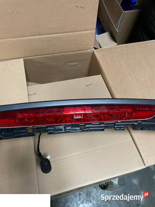 Honda CrV V lotka spoiler klapy tył