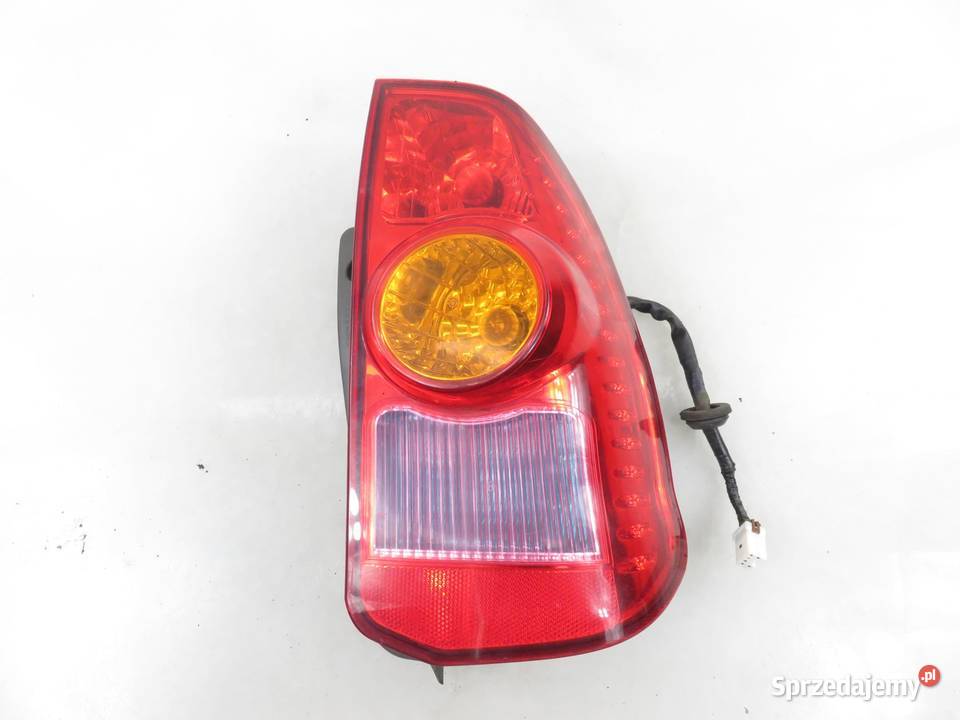 LAMPA PRAWA TYLNA MITSUBISHI SPACE STAR DGA osobowe