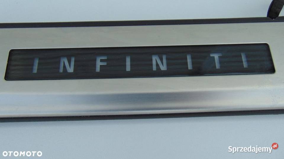 LISTWA NAKŁADKA PROGOWA PRAWA INFINITI Q70 osobowe Nowy Tomyśl