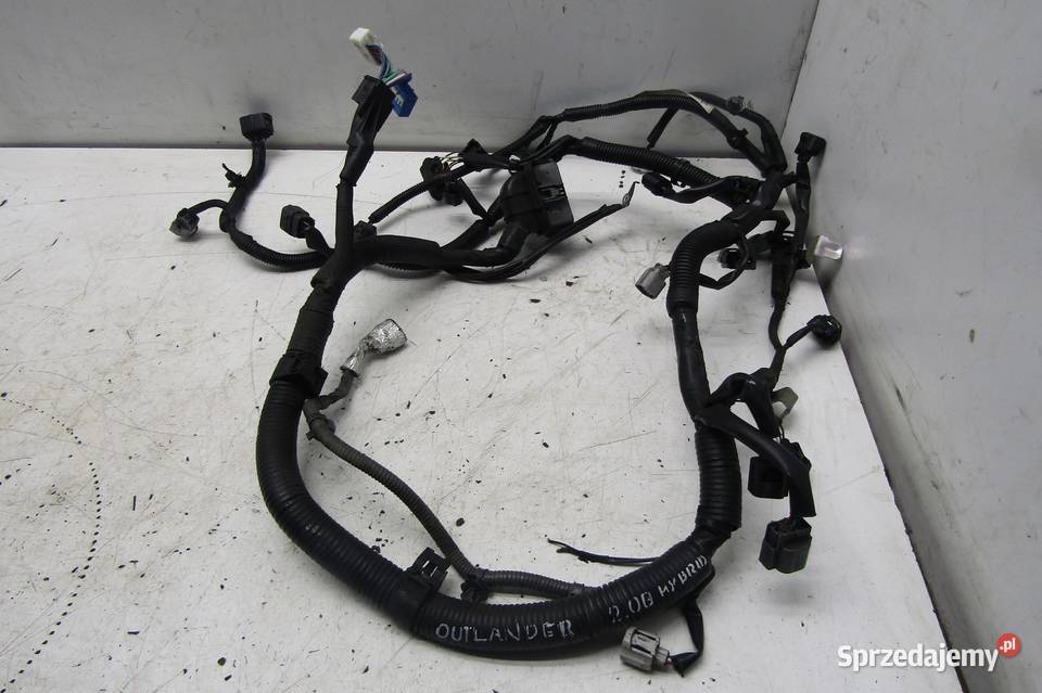 WIĄZKA INSTALACJA SILNIKA 20 DOHC MITSUBISHI osobowe Materiały instalacyjne