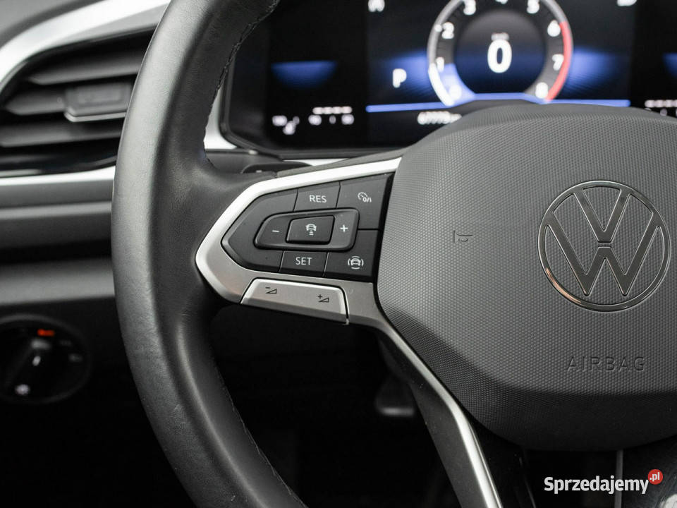 Volkswagen TRoc 15 TSI Life Podgrzf Czpark LED 4/5