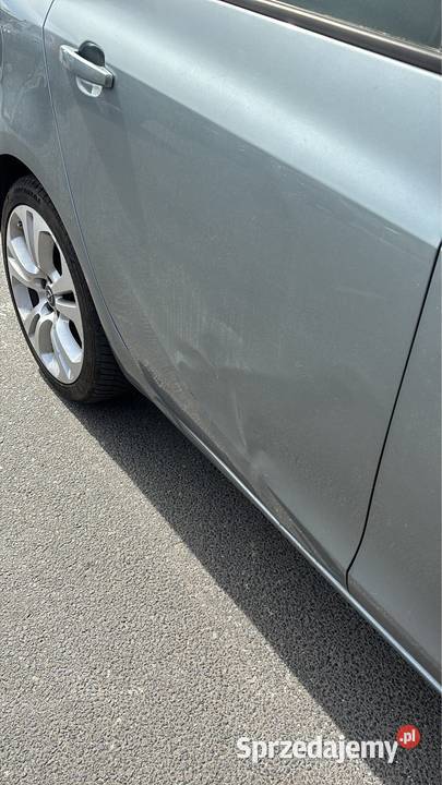 Drzwi tylne Opel Zafira C 2012 kolor 179
