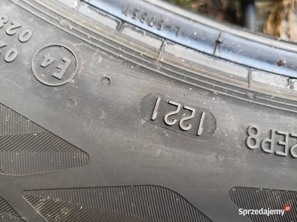 22560 R18 Continental EcoContact 6 2021r 6mm