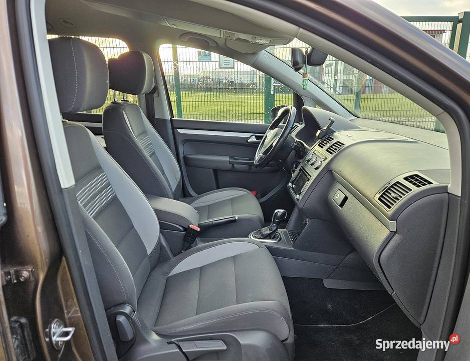 16d DSG Zadbny Bezwypadkowy Doinwestowany Hak poduszka powietrzna Kamienna Góra sprzedam