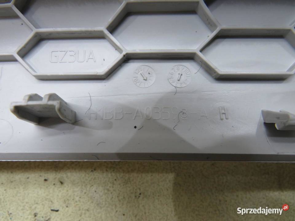 OSŁONA SŁUPKA PRAWY PRZÓD FORD FIESTA MK8