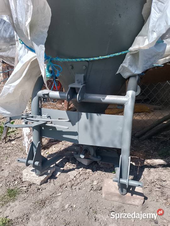 Rozsiewacz nawozów lej Turobin