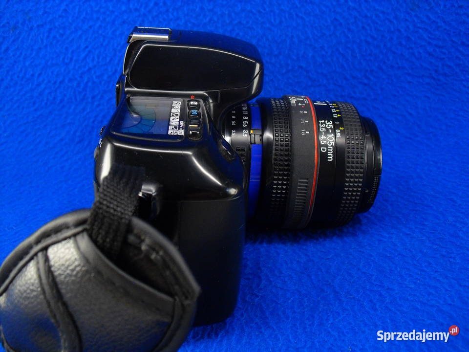 NIKON F70 z obiektywem i handgripem