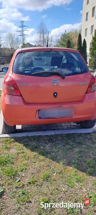 Toyota Yaris 2006 13 benzyna Kraj Ząbki