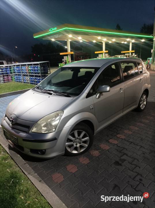 Corolla Verso 20 D4D 2005r 260000km Skoczów sprzedam