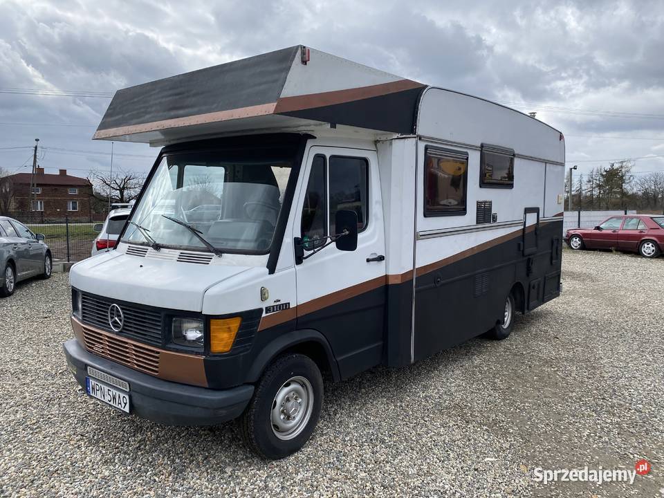Mercedes 310 Rok produkcji 1989 Paniówki
