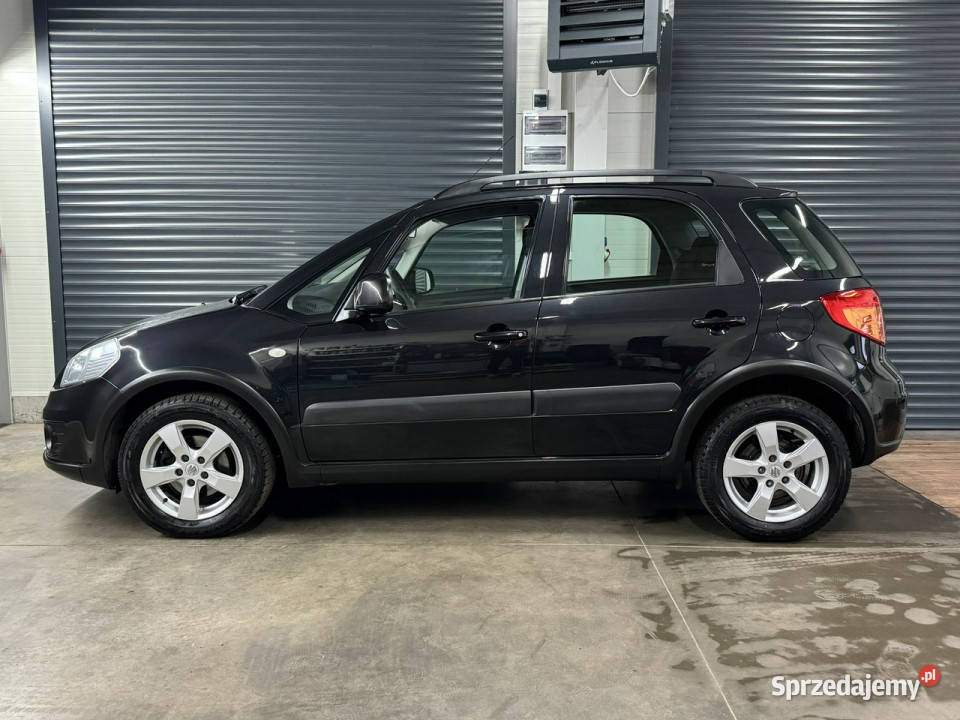 Suzuki SX4 4x4 salon stan idealny oryginał zero Chechło