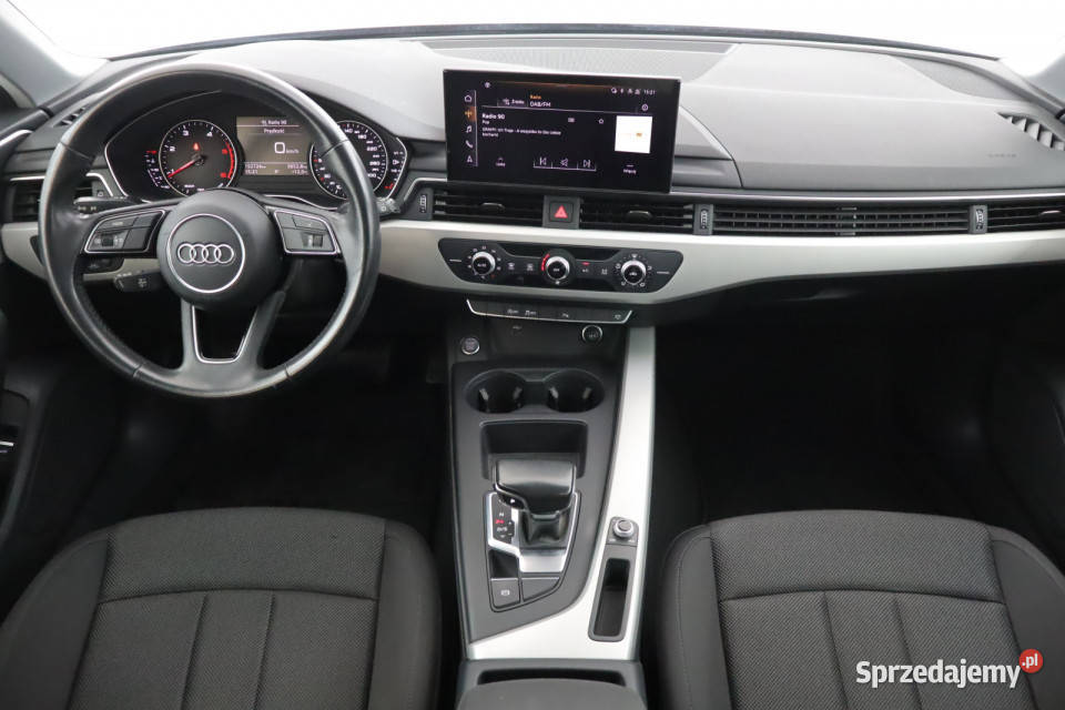 Audi A4 35 TDI światła LED Zabrze