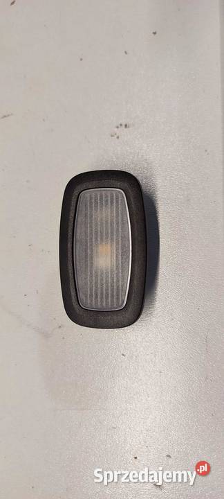 MERCEDES GLC W253 X253 LAMPKA KABINY A0009063105 sprzedam