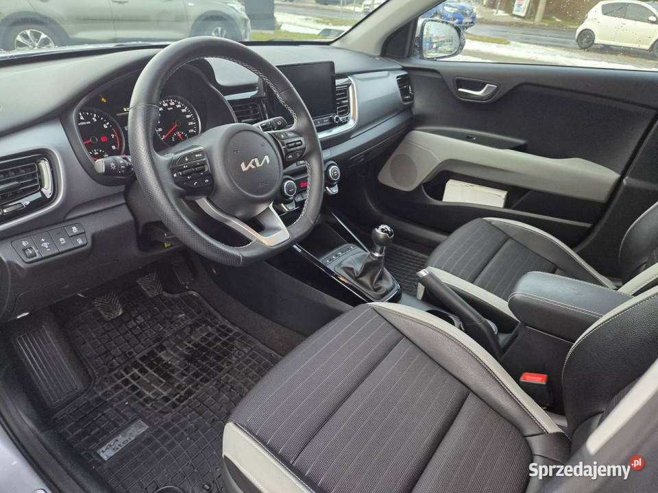 Kia Stonic Salon Bezwypadkowy BUSINESS LINE centralny zamek Bełchatów