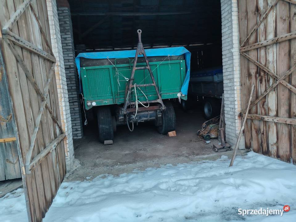 Przyczepą rolnicza Autosan d 83 Żmudź
