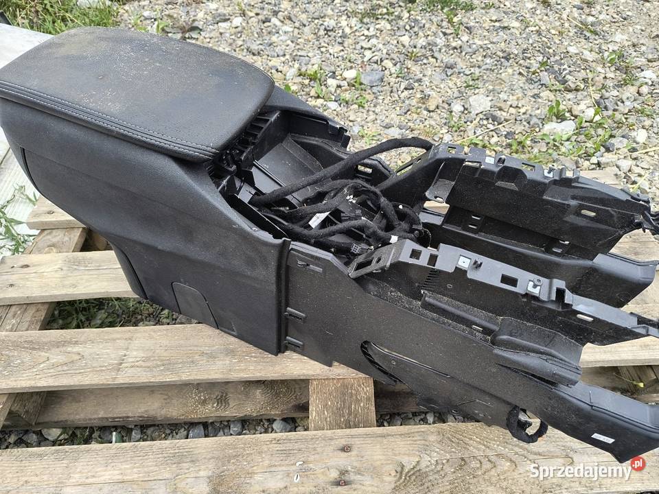 Kompletny podłokietnik DS5 citroen instalacja Kakonin