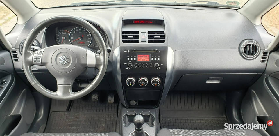 Suzuki SX4 Niski przebiegBez korozjiGrzane śląskie Przyszowice sprzedam