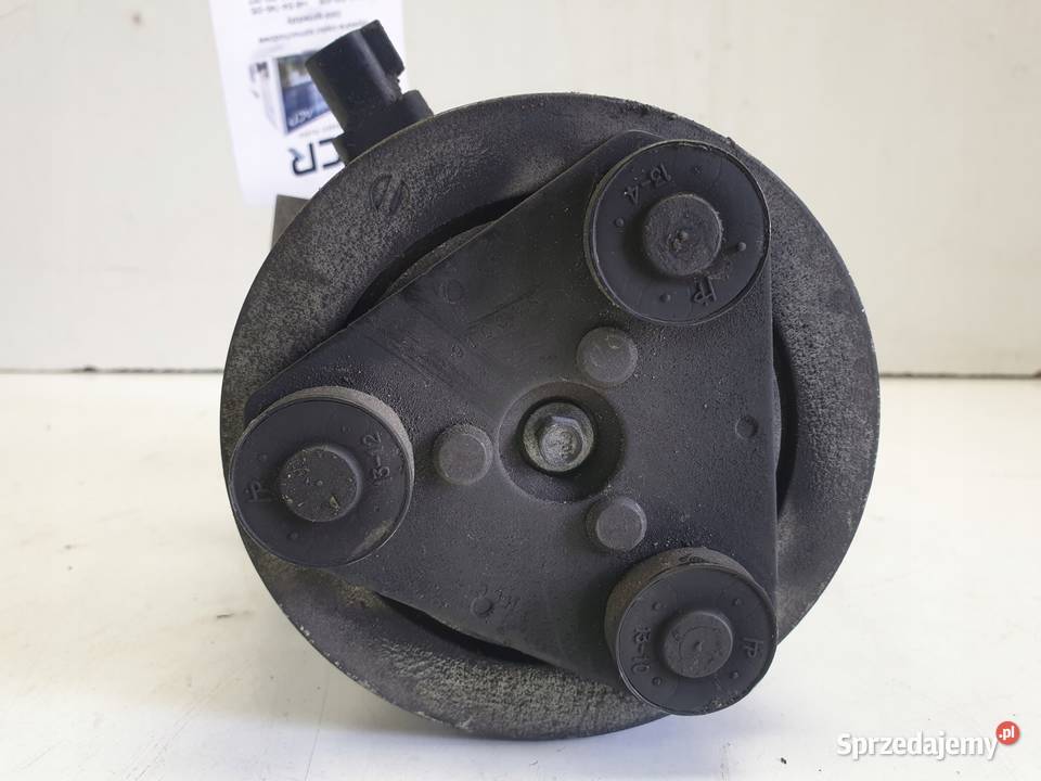 Volvo V70 III 20 16V SPRĘŻARKA KLIMATYZACJI osobowe lubelskie Janów sprzedam