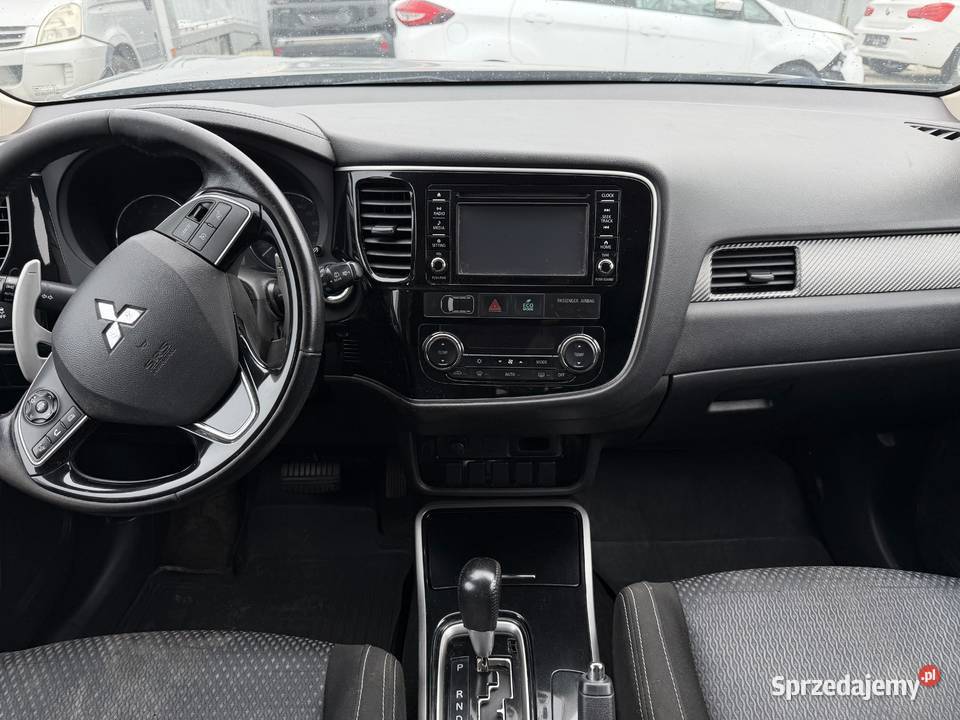 Mitsubishi Outlander 20 4WD CVT Diamant Edition Prudnik