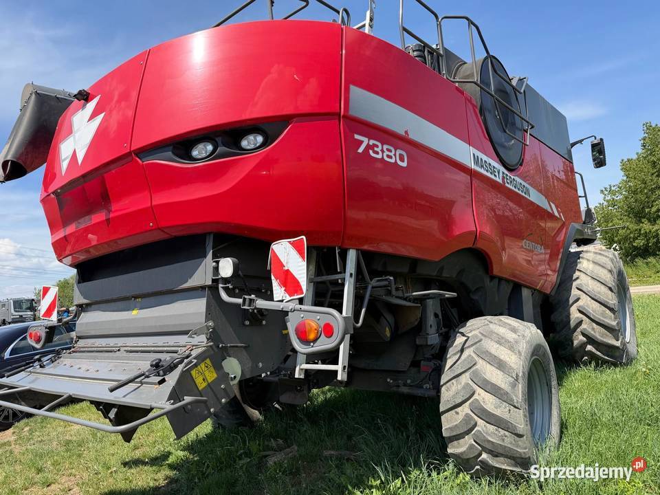 Kombajn zbożowy Massey Ferguson Cenyora 7380 Nowa Ruda