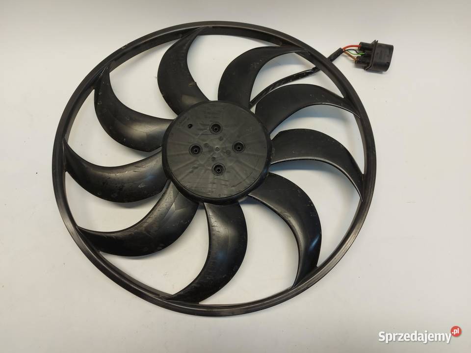 VW ID4 11A 2024r SUV 5D WENTYLATOR CHŁODNICY