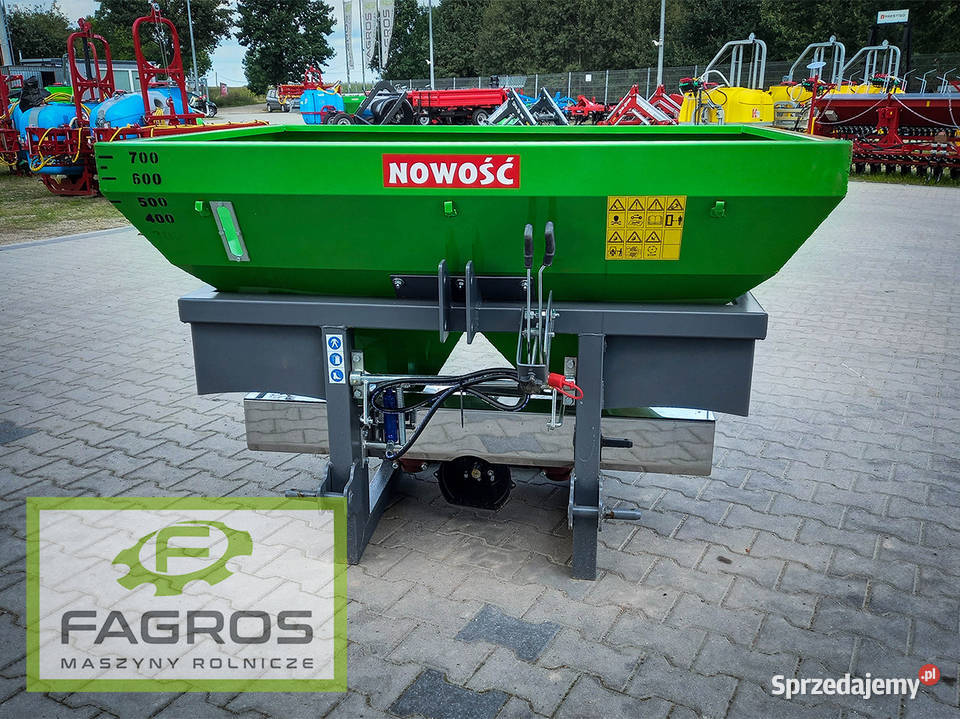 nowy Rozsiewacz nawozu siewka 200l do 1700l Wolsztyn