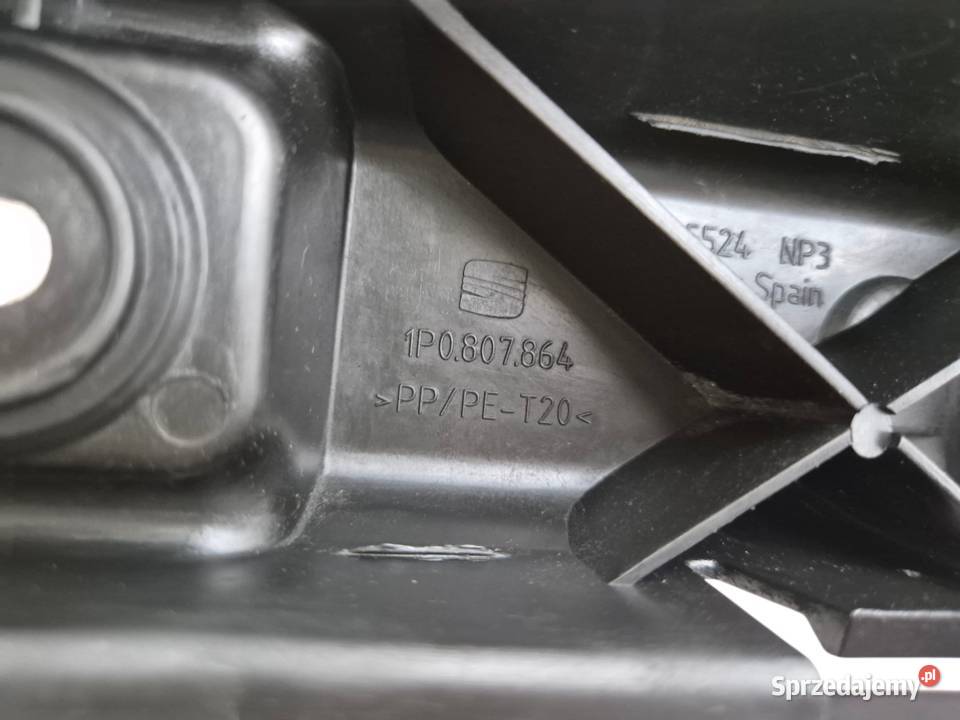 ŚLIZG ZDERZAKA TYŁ PRAWY LEWY SEAT LEON II Działoszyce sprzedam