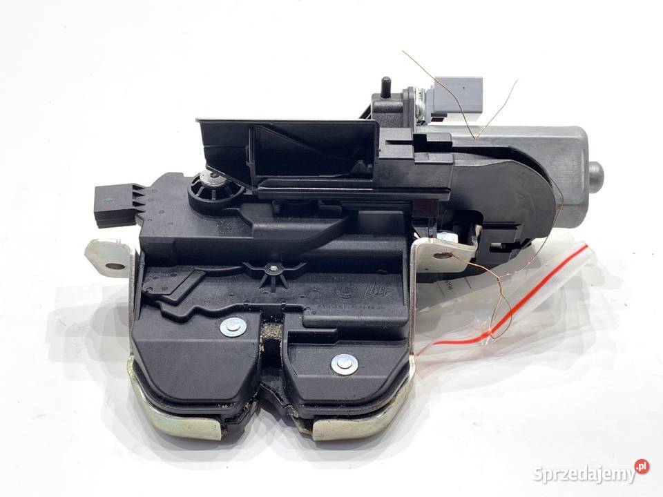 ZAMEK KLAPY TYŁ VW SHARAN Minivan 7P0827505K osobowe podkarpackie sprzedam