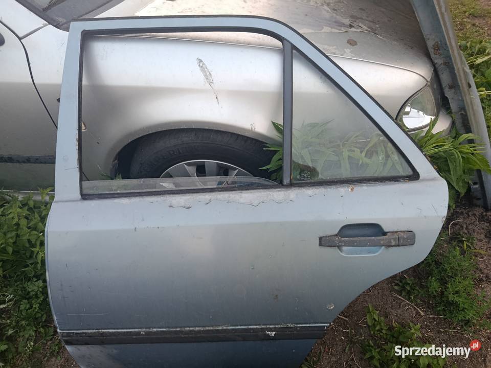 Tylnie lewe drzwi do Mercedesa 124 mazowieckie Grodzisk Mazowiecki sprzedam
