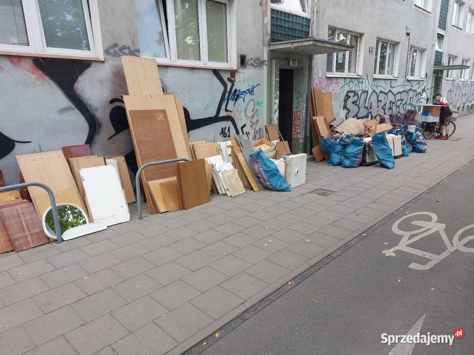 Opróżnianie Mieszkań Domów Strychów Piwnic