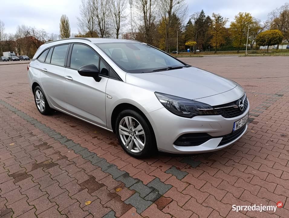 Opel Astra 12 131 2021r Piła