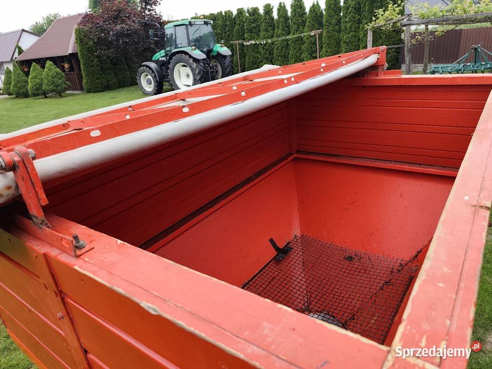 Rozsiewacz siewnik nawozów Rauch MDS 721 Kuhn mazowieckie Rzeczniów
