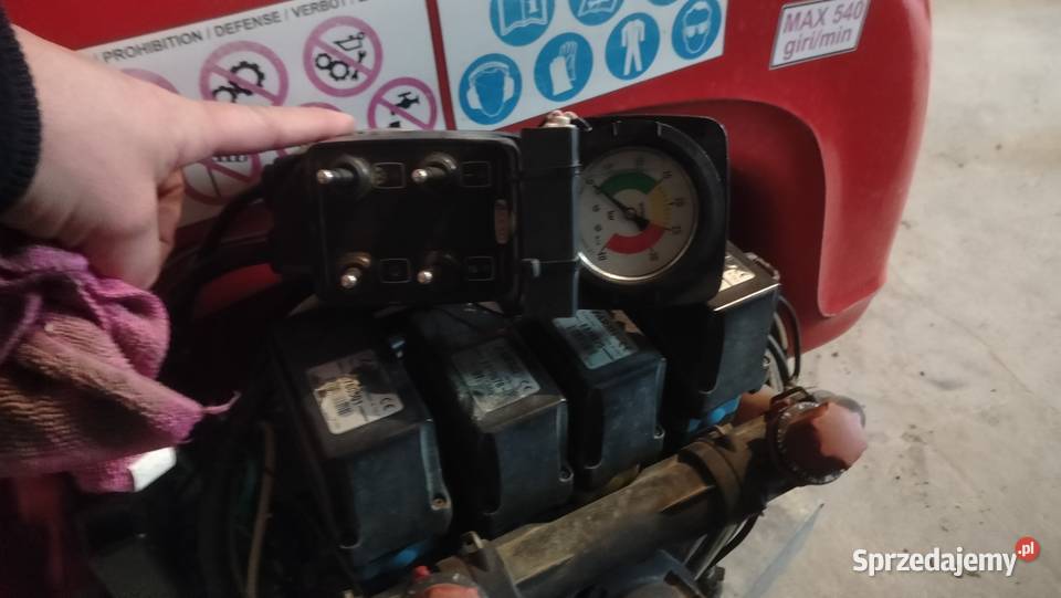 Opryskiwacz sadowniczy Ricosma 1500l Pilmet Opole Lubelskie