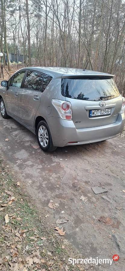 TOYOTA VERSO 18 benzyna 147 155000 7osPanorama
