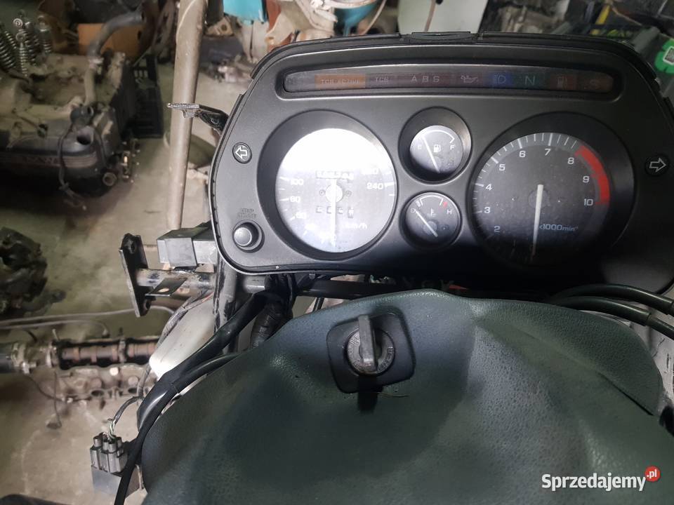 honda st 1100 paneuropan licznik czesci