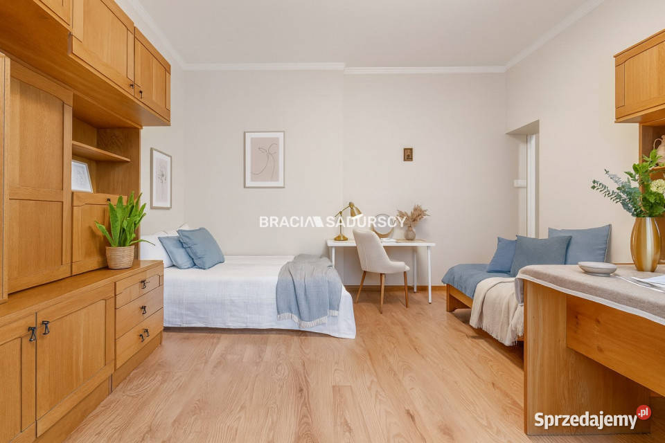 Mieszkanie Kraków Mikołaja Zyblikiewicza 9881m2 kamienica